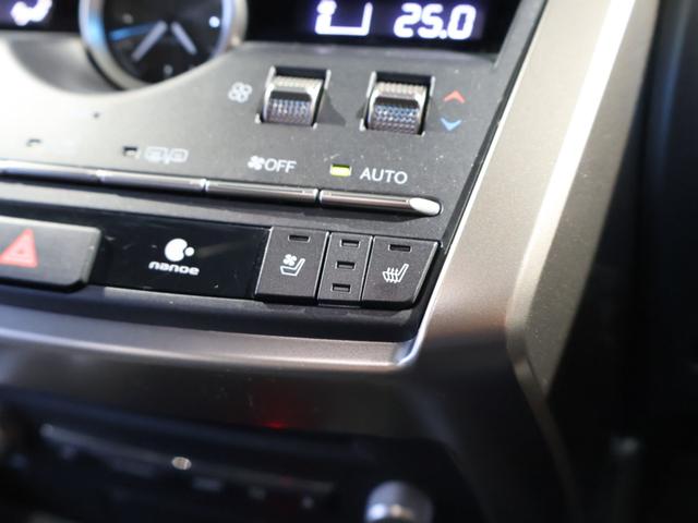 ＮＸ ＮＸ３００ｈ　Ｆスポーツ　４ＷＤ　サンルーフ　黒本革エアーシート　三眼ＬＥＤヘッドライト　パワーバックドア　ブラインドスポットモニター　クリアランスソナー　ヘッドアップディスプレイ　ステアリングヒーター　寒冷地仕様　禁煙車（15枚目）
