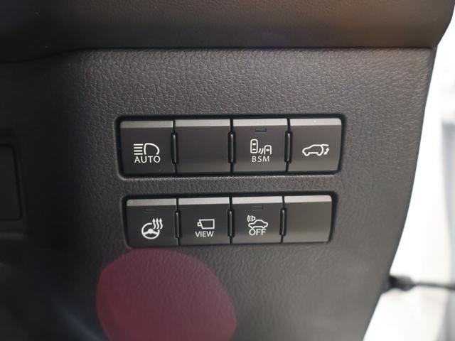 ＮＸ ＮＸ３００ｈ　Ｆスポーツ　４ＷＤ　サンルーフ　黒本革エアーシート　三眼ＬＥＤヘッドライト　パワーバックドア　ブラインドスポットモニター　クリアランスソナー　ヘッドアップディスプレイ　ステアリングヒーター　寒冷地仕様　禁煙車（23枚目）