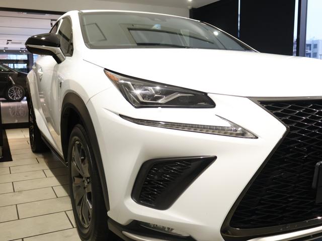 ＮＸ ＮＸ３００ｈ　Ｆスポーツ　４ＷＤ　サンルーフ　黒本革エアーシート　三眼ＬＥＤヘッドライト　パワーバックドア　ブラインドスポットモニター　クリアランスソナー　ヘッドアップディスプレイ　ステアリングヒーター　寒冷地仕様　禁煙車（36枚目）