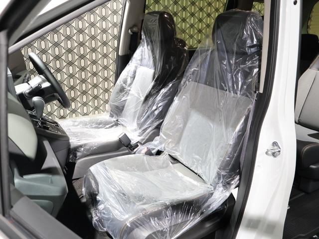 フリード ｅ：ＨＥＶクロスター　登録済未使用車　純正９型ナビＴＶ　マルチビューカメラシステム　両側パワースライドドア　ＬＥＤヘッドライト　ハーフレザーシート　シートヒーター　ブラインドスポットモニター　専用純正アルミ　６人乗り（19枚目）