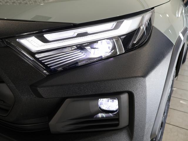 ＲＡＶ４ ハイブリッドアドベンチャー　オフロードパッケージＩＩ　特別仕様車　ハンズフリーパワーバックドア　純正１０．５型ディスプレイ　ナビＴＶ　バックモニター　ブラインドスポットモニター　ルーフレール　専用レザーエアシート　専用アルミ　ツートーンカラー　ドラレコ（29枚目）