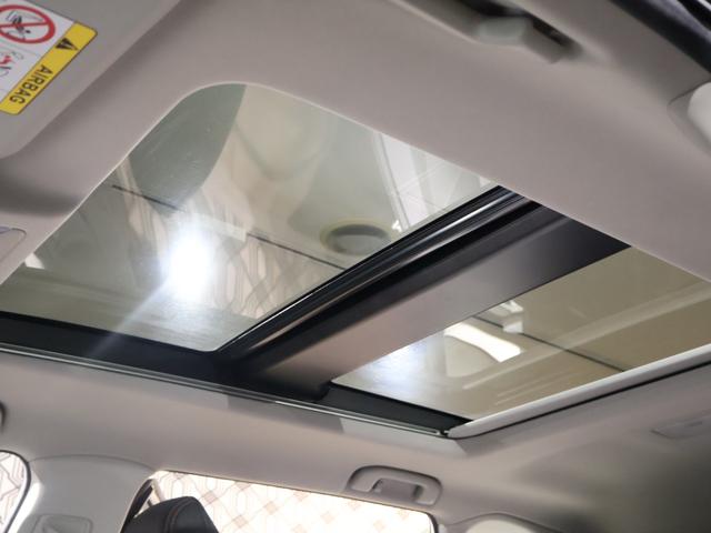 ＲＡＶ４ ハイブリッドアドベンチャー　パノラマサンルーフ　ハンズフリーパワーバックドア　純正ディスプレイ　ナビＴＶ　バックモニター　デジタルインナーミラー　黒本革エアシート　ＬＥＤヘッドライト　クリアランスソナー　純正アルミ　ドラレコ（5枚目）