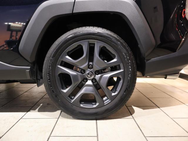ＲＡＶ４ ハイブリッドアドベンチャー　パノラマサンルーフ　ハンズフリーパワーバックドア　純正ディスプレイ　ナビＴＶ　バックモニター　デジタルインナーミラー　黒本革エアシート　ＬＥＤヘッドライト　クリアランスソナー　純正アルミ　ドラレコ（38枚目）