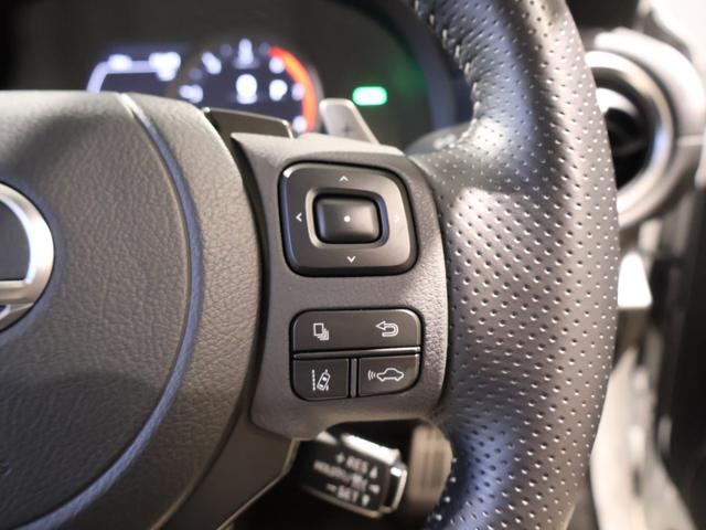 ＩＳ ＩＳ３００ｈ　Ｆスポーツ　サンルーフ　白／黒本革エアーシート　三眼ＬＥＤヘッドライト　ブラインドスポットモニター　オレンジキャリパー　クリアランスソナー　ステアリングヒーター　１０．３型ナビＴＶ　ドラレコ　純正１９インチアルミ（19枚目）