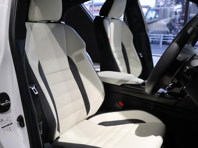 ＩＳ ＩＳ３００ｈ　Ｆスポーツ　サンルーフ　白／黒本革エアーシート　三眼ＬＥＤヘッドライト　ブラインドスポットモニター　オレンジキャリパー　クリアランスソナー　ステアリングヒーター　１０．３型ナビＴＶ　ドラレコ　純正１９インチアルミ（26枚目）