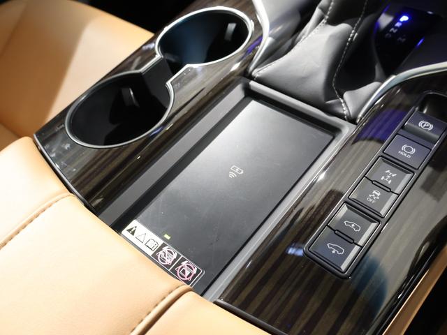 ＬＸ ＬＸ６００　マークレビンソンサウンド　リアエンターテイメント　モデリスタエアロ　モデリスタサイドステップ　デジタルインナーミラー　ヘッドアップディスプレイ　ヘーゼル革シート　クールボックス　純正２２インチアルミ（22枚目）