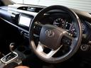 Ｚ　オーバーフェンダー　ＴＲＤスポーツバー　ベッドライナー　革調シートカバー　ＴＯＹＯＴＡデカール　ＬＥＤヘッドライト　純正ＳＤナビＴＶ　バックモニター　クリアランスソナー　寒冷地仕様　純正アルミ　４ＷＤ（21枚目）