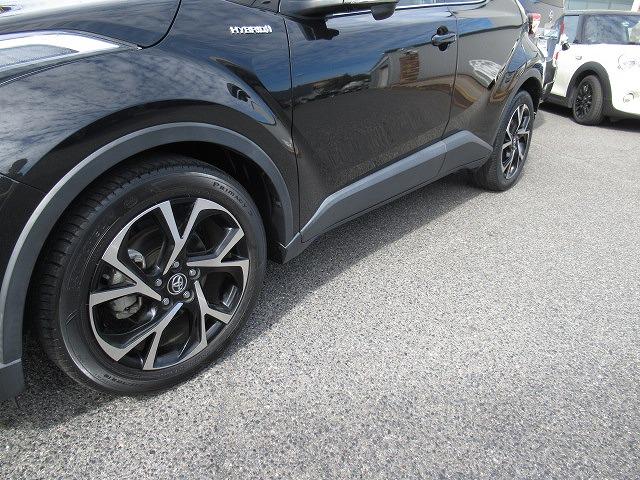 Ｃ－ＨＲ Ｇ　純正ナビ　バックカメラ　ブラインドスポットモニター　クリアランスソナー　トヨタセーフティセンス　ＵＳＢ／ＨＤＭＩ端子　ドライブレコーダー　ハーフレザーシート（20枚目）