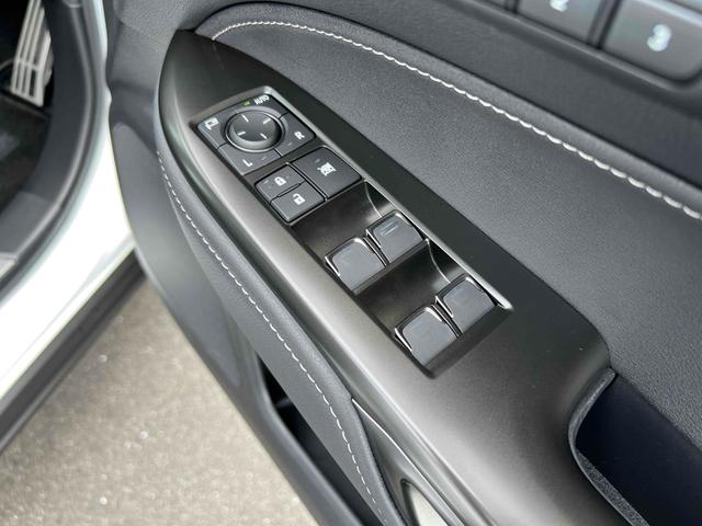ＮＸ ＮＸ３５０ｈ　Ｆスポーツ　４ＷＤ　禁煙車　ドライブレコーダー　デジタルインナーミラー　ＥＴＣ２．０　全周囲カメラ　オートクルーズコントロール　レーンアシスト　パワーシート　パークアシスト　衝突被害軽減システム　サンルーフ　ナビ（46枚目）