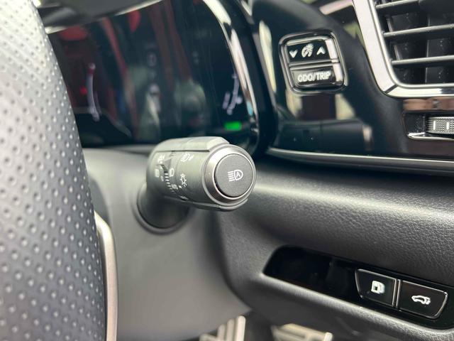 ＮＸ ＮＸ３５０ｈ　Ｆスポーツ　パノラマルーフ　ＨＵＤ　ＢＳＭ　デジタルインナーミラー　置くだけ充電　後席電動格納　後席シートヒーター　ドライブレコーダー　全周囲カメラ　パワーシート　フルセグＴＶナビ　ＣＤ／ＤＶＤデッキ（46枚目）
