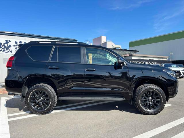 この度は当店のお車をご覧になっていただき、誠にありがとうございます。じっくり現車確認して頂けるよう、ご準備を致します！