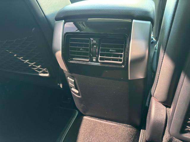 すぐにご来店頂けない場合や遠方にお住まいの方、車両状態の詳細が知りたい方はお気軽にご連絡下さい♪