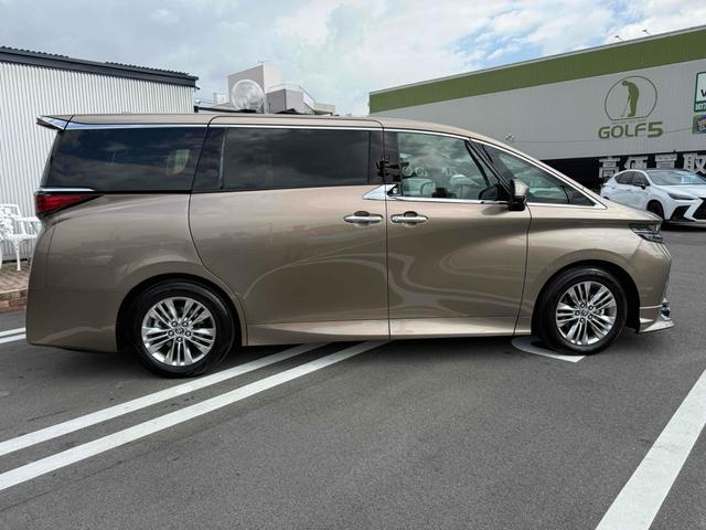 アルファードハイブリッド Ｚ　１４インチディスプレイ　左右独立ムーンルーフ　１３．２型後席モニター　トヨタチームメイト　カラーヘッドアップディスプレイ　デジタルインナーミラー　スペアタイヤ　フロントモデリスタエアロ（22枚目）