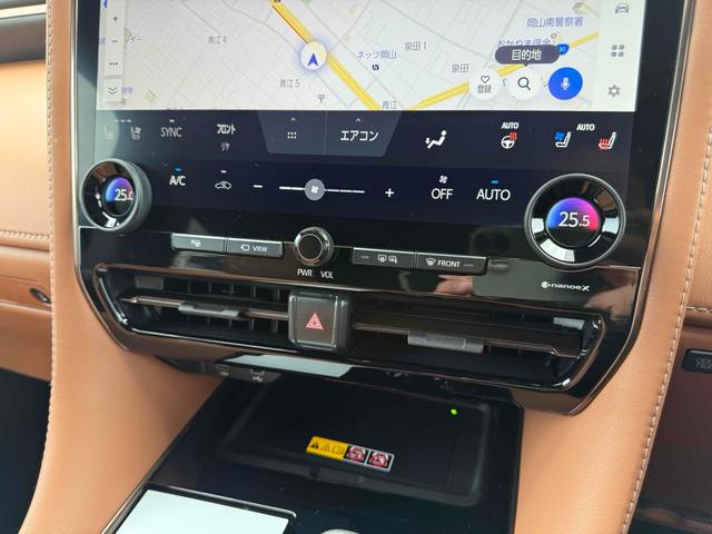 ヴェルファイアハイブリッド Z プレミア 14インチディスプレイ 左右独立ムーンルーフ ユニバーサルステップ カラーヘッドアップディスプレイ デジタルインナーミラー トヨタチームメイト パノラミックビューモニター 前後ドライブレコーダー(6枚目)