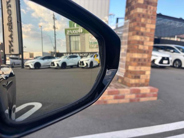 ご覧頂きまして誠に有難うございます！！是非ご来店して頂き、実際にご覧になって頂ければと思います。お客様からのご連絡をスタッフ一同、心よりお待ちしております