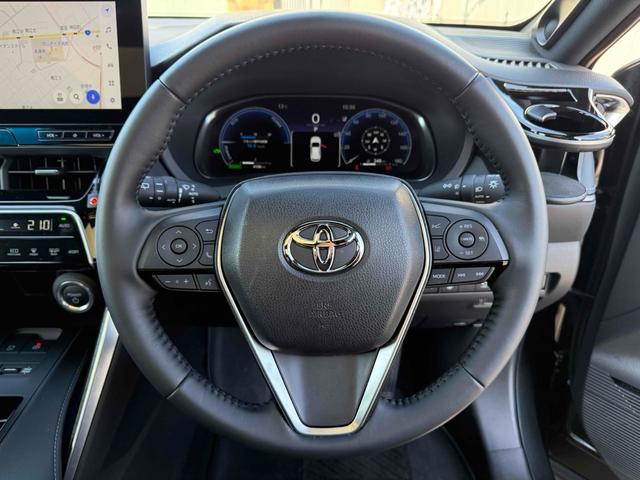 ハンドルの状態が悪いと運転に集中できませんよね。こちらの車、お気軽にお問い合わせください。