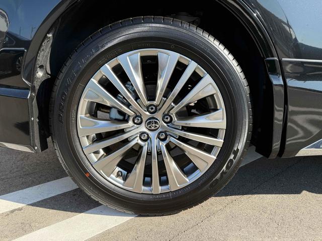 ご覧いただきありがとうございます♪気になったお車がありましたらお気軽にお電話をください♪