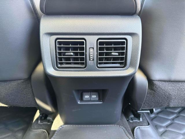 この度は当店のお車をご覧になっていただき、誠にありがとうございます。じっくり現車確認して頂けるよう、ご準備を致します！