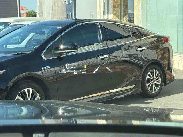 ご覧頂きまして誠に有難うございます！！是非ご来店して頂き、実際にご覧になって頂ければと思います。お客様からのご連絡をスタッフ一同、心よりお待ちしております