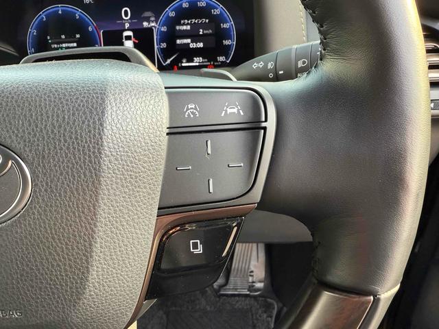 アルファードハイブリッド Ｚ　１４インチディスプレイ　モデリスタエアロ（Ｆ．Ｓ．Ｒ）　左右独立ムーンルーフ　ユニバーサルステップ　トヨタチームメイト　カラーヘッドアップディスプレイ　１３．２型後席モニター　ＥＴＣ２．０（11枚目）