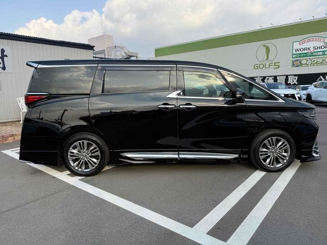 アルファードハイブリッド Ｚ　１４インチディスプレイ　モデリスタエアロ（Ｆ．Ｓ．Ｒ）　左右独立ムーンルーフ　ユニバーサルステップ　トヨタチームメイト　カラーヘッドアップディスプレイ　１３．２型後席モニター　ＥＴＣ２．０（14枚目）