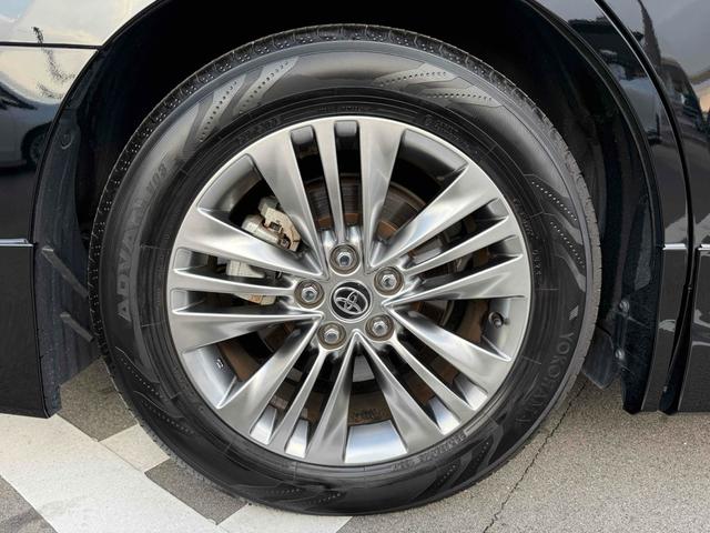 アルファードハイブリッド Ｚ　１４インチディスプレイ　モデリスタエアロ（Ｆ．Ｓ．Ｒ）　左右独立ムーンルーフ　ユニバーサルステップ　トヨタチームメイト　カラーヘッドアップディスプレイ　１３．２型後席モニター　ＥＴＣ２．０（22枚目）