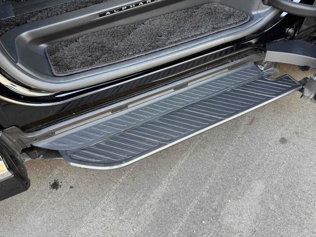 アルファードハイブリッド Ｚ　１４インチディスプレイ　モデリスタエアロ（Ｆ．Ｓ．Ｒ）　左右独立ムーンルーフ　ユニバーサルステップ　トヨタチームメイト　カラーヘッドアップディスプレイ　１３．２型後席モニター　ＥＴＣ２．０（49枚目）