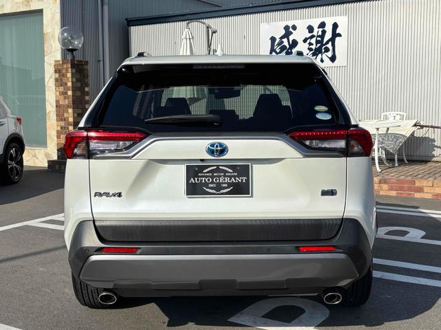 RAV4 ハイブリッドG パノラマルーフ ETC バックカメラ クリアランスソナー オートクルーズコントロール レーンアシスト アクセサリーコンセント 衝突被害軽減システム ナビ LEDヘッドランプ 置くだけ充電(15枚目)