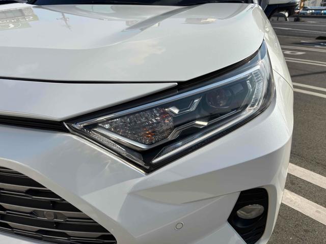 RAV4 ハイブリッドG パノラマルーフ ETC バックカメラ クリアランスソナー オートクルーズコントロール レーンアシスト アクセサリーコンセント 衝突被害軽減システム ナビ LEDヘッドランプ 置くだけ充電(18枚目)