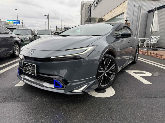 プリウス Ｚ　１２．３型ディスプレイ　モデリスタエアロ（Ｆ・Ｓ・Ｒ）　パノラマルーフ　デジタルインナーミラー　モデリスタシグネチャーイルミ　パノラミックビューモニター　トヨタチームメイト　スペアタイヤ（12枚目）