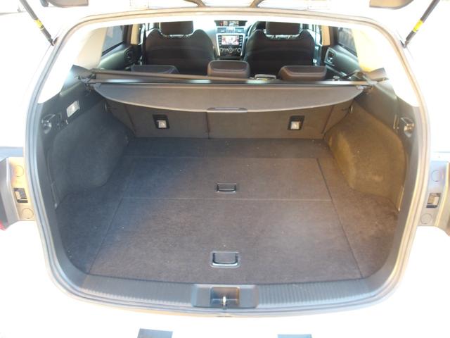 レヴォーグ 1.6GT-Sアイサイト 4WD 純正ナビ フルセグ Bluetooth バック・サイドカメラ ドラレコ ETC BLITZタワーバー スマートキー 指定タイヤ4本新品交換 車検R9年5月(24枚目)