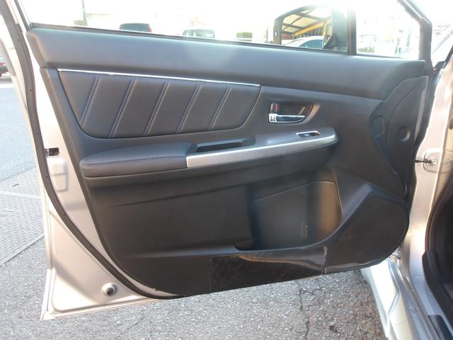 レヴォーグ 1.6GT-Sアイサイト 4WD 純正ナビ フルセグ Bluetooth バック・サイドカメラ ドラレコ ETC BLITZタワーバー スマートキー 指定タイヤ4本新品交換 車検R9年5月(25枚目)