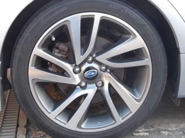 レヴォーグ 1.6GT-Sアイサイト 4WD 純正ナビ フルセグ Bluetooth バック・サイドカメラ ドラレコ ETC BLITZタワーバー スマートキー 指定タイヤ4本新品交換 車検R9年5月(36枚目)