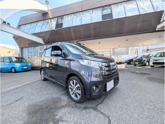 デイズ ハイウェイスター　Ｇ　スマートキー　プッシュスタート　ナビＴＶ　アラウンドビューモニター　ディスチャージライト（7枚目）