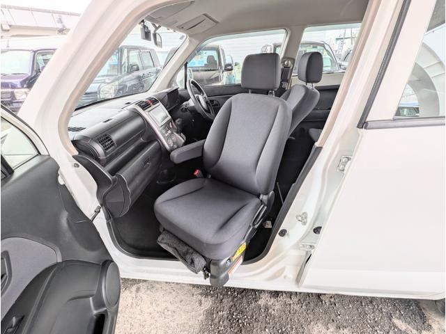 ゼスト 　助手席回転シート　キーレス　エアバッグ（3枚目）