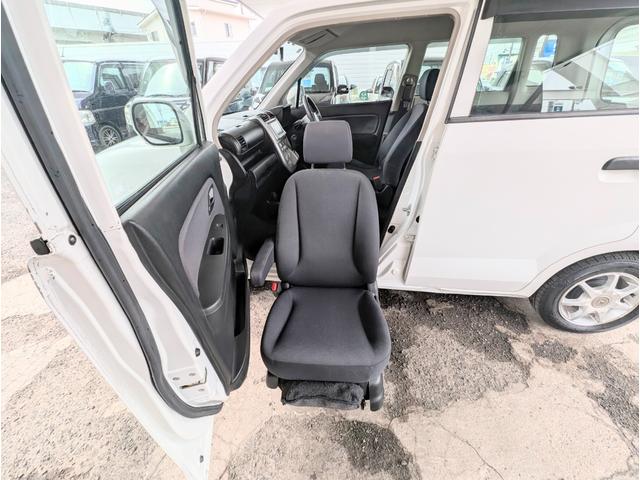 ゼスト 　助手席回転シート　キーレス　エアバッグ（5枚目）