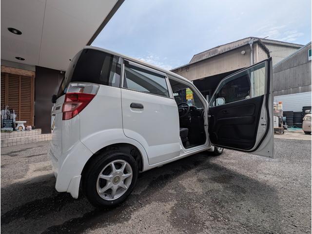 ゼスト 　助手席回転シート　キーレス　エアバッグ（16枚目）