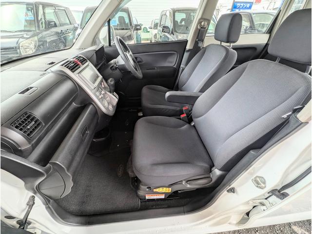 ゼスト 　助手席回転シート　キーレス　エアバッグ（23枚目）