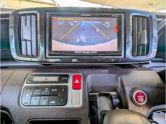 Ｎ－ＯＮＥ プレミアム　ツアラー・Ｌパッケージ　ナビ／テレビ／バックカメラ／ＥＴＣ／ローダウン／スマートキー／プッシュスタート／ディスチャージライト／（38枚目）