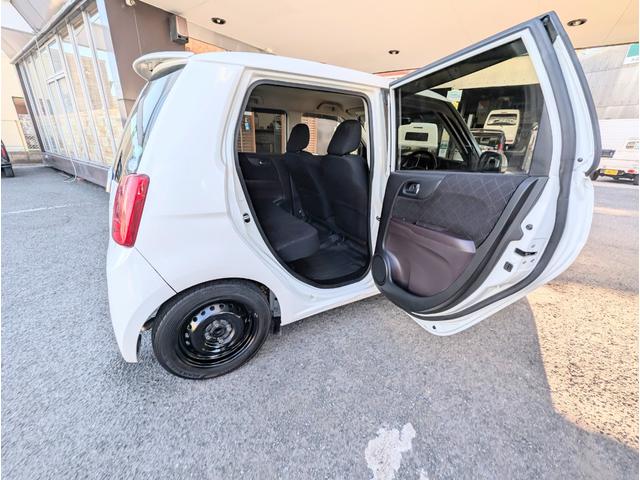 Ｎ－ＯＮＥ プレミアム　ツアラー・Ｌパッケージ　ナビ／テレビ／バックカメラ／ＥＴＣ／ローダウン／スマートキー／プッシュスタート／ディスチャージライト／（43枚目）