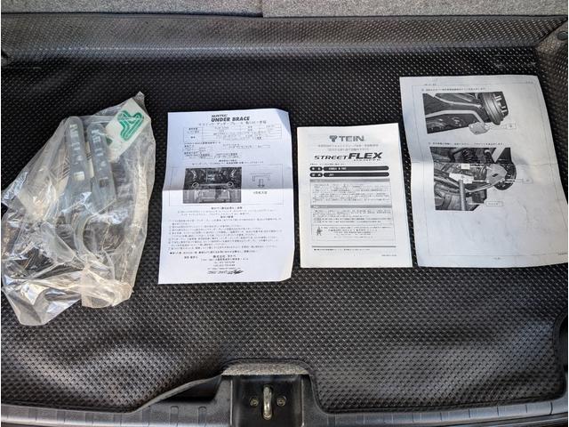 Ｎ－ＯＮＥ プレミアム　ツアラー・Ｌパッケージ　ナビ／テレビ／バックカメラ／ＥＴＣ／ローダウン／スマートキー／プッシュスタート／ディスチャージライト／（55枚目）