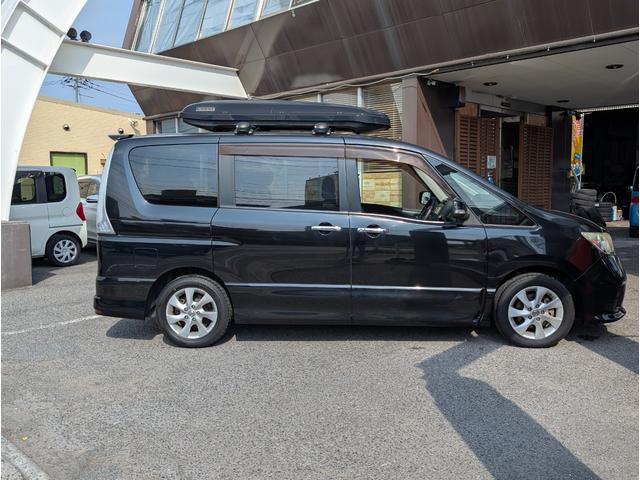 セレナ ハイウェイスター　Ｊパッケージ　ルーフボックス　ナビＴＶバックカメラ　フリップダウンモニター　プッシュスタート（4枚目）