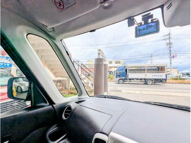 スペーシア Ｘリミテッド　レーダーブレーキサポート／エアバッグ／ナビＴＶフルセグ／バックカメラ／ＥＴＣ／シートヒーター／プッシュスタート／スマートキー／ディスチャージライト／両側パワースライド／（42枚目）