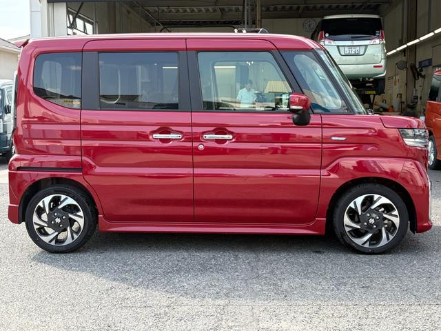 スペーシアカスタム カスタム　ＨＹＢＲＩＤ　ＸＳターボ　バックカメラ　オートライト　Ｂｌｕｅｔｏｏｔｈ　スライドドア　純正ナビ　プッシュスタート　シートヒーター　オートエアコン　禁煙車　スズキセーフティーサポート　衝突被害軽減システム　衝突安全ボディ（4枚目）