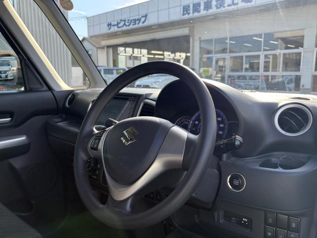 スペーシア Ｇリミテッド　ＭＫ４２Ｓ　２型　バックカメラ　Ｂｌｕｅｔｏｏｔｈ　スライドドア　純正ナビ　プッシュスタート　シートヒーター　オートエアコン　ＥＴＣ　禁煙車　スズキセーフティーサポート　衝突被害軽減システム　アイドリングストップ（12枚目）