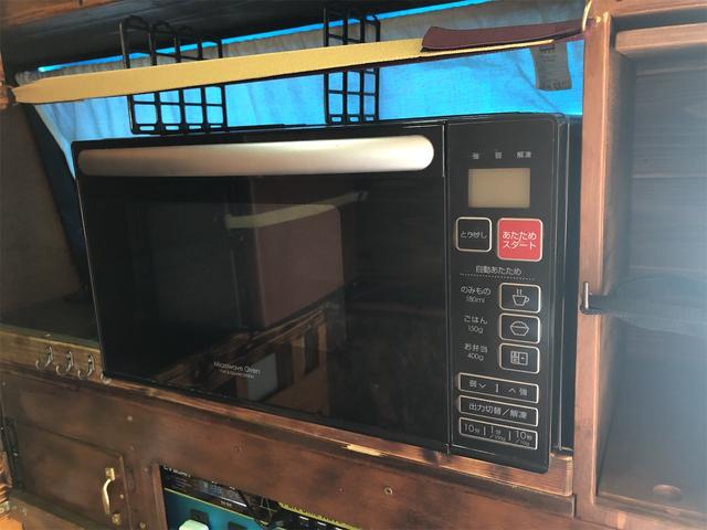 キャラバン ロングＤＸ　レジャー　キャンピング　車中泊仕様　サブバッテリーシステム　車内用１００Ｖ電源　ＦＦヒーター　車載エアコン　冷蔵庫　テレビ　電子レンジ　ＬＥＤルームランプ　制振断熱加工　リアラダー　ルーフキャリア（29枚目）