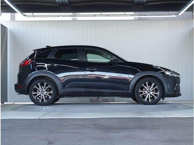 ＣＸ－３ １．５　ＸＤ　ツーリング　ディーゼルターボ　ＢＯＳＥ　純正ナビ　バックカメラ　ドライブレ　地デジ　サイドエアバック　オートクルーズコントロール　パワーウィンドウ　アルミホイール　パワーステアリング　ＥＴＣ車載器　禁煙　ＡＵＸ　ＴＶナビ　エアコン（8枚目）