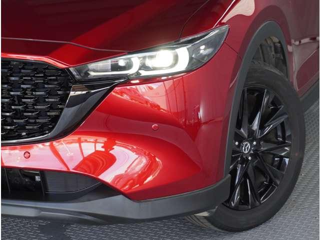 ＣＸ－５ ２．０　２０Ｓ　ブラックトーンエディション　ＢＯＳＥ　３６０°ビュー・モニター　ＥＴＣ　障害物　ＬＥＤヘッドランプ　禁煙車　アダクティブクルーズコントロール　パワーシート　フルセグ　アルミホイール　スマートキー　ｉ－ｓｔｏｐ　ＥＴＣ　テレビ（18枚目）