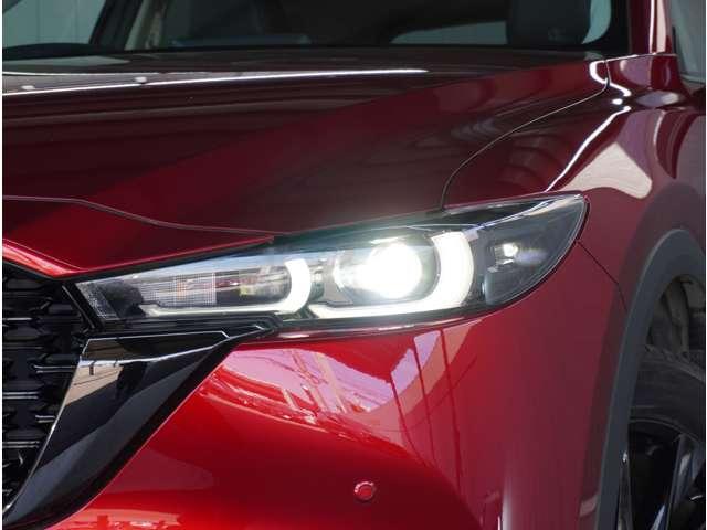 ＣＸ－５ ２．０　２０Ｓ　ブラックトーンエディション　ＢＯＳＥ　３６０°ビュー・モニター　ＥＴＣ　障害物　ＬＥＤヘッドランプ　禁煙車　アダクティブクルーズコントロール　パワーシート　フルセグ　アルミホイール　スマートキー　ｉ－ｓｔｏｐ　ＥＴＣ　テレビ（19枚目）