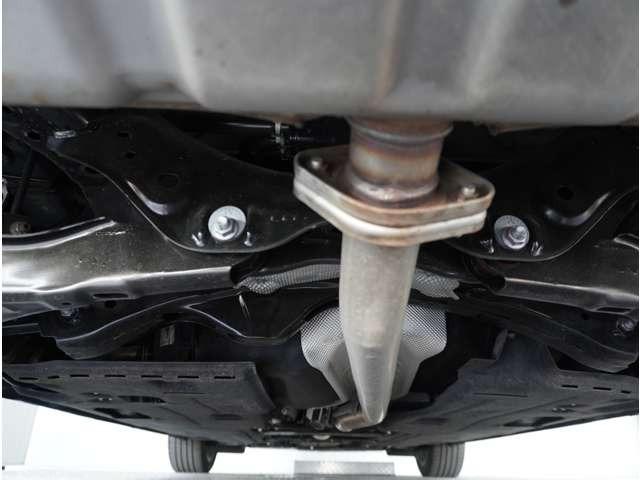 ＭＡＺＤＡ６セダン ２．５　２５Ｓ　Ｌパッケージ　焦茶革シート　ＢＯＳＥ　３６０°ビュー・モニタ　衝突軽減　レーダークルーズ　Ｐセンサー　黒革シート　フルセグＴＶ　ＥＴＣ　ＡＷ　禁煙車　ＤＶＤ　スマートキー　バックカメラ　パワーシート　エアバッグ（22枚目）
